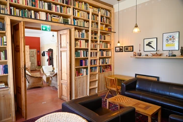 Ferienwohnung Parkseite - Kaminzimmer/Bibliothek