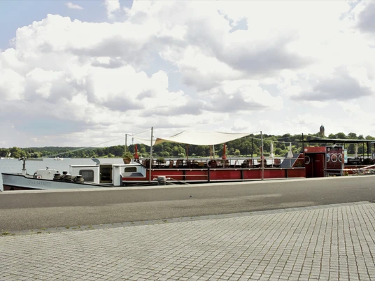 Schiffsrestaurant "John Barnett"