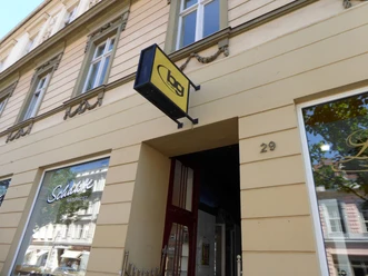 Bar Gelb