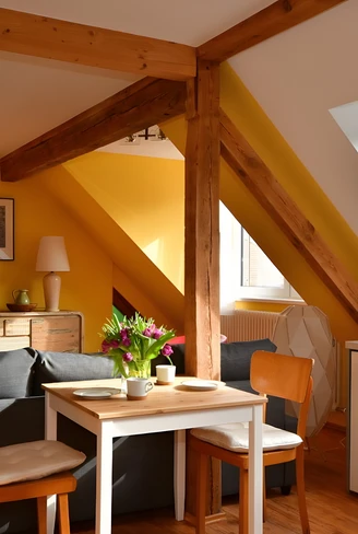 Photo, INSIDE, OUTSIDE