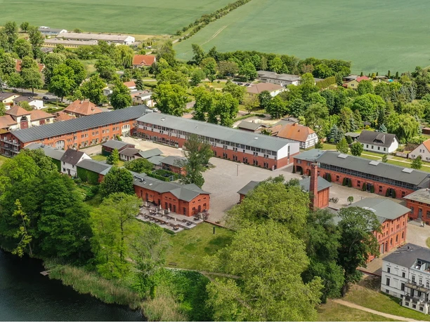 Luftbild übers Landgut Stober