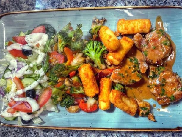 Essen im Restaurant Casa Mia