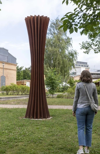 Spola von Herbert Mehler im Kunst- und Kulturquartier Schiffbauergasse Potsdam