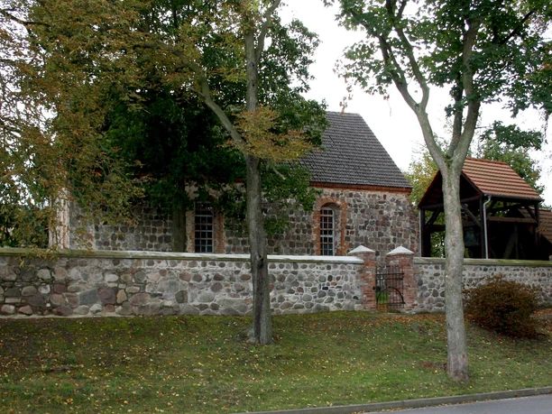 Dorfkirche Petersdorf