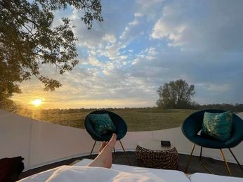 Bubble Tent by Reindahls