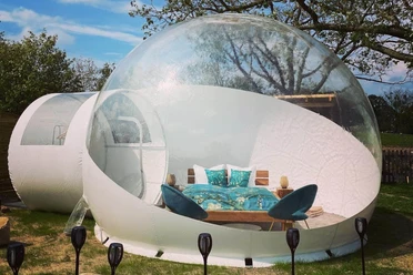 Bubble Tent by Reindahls