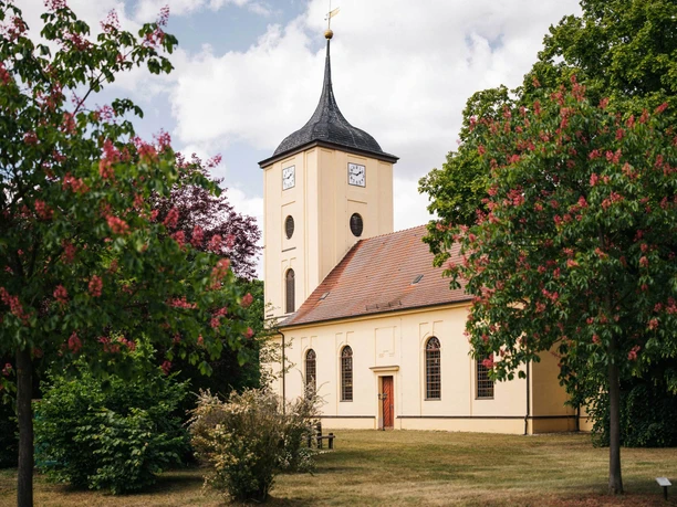 Dorfkirche Pausin