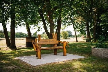Bank zum Rosengarten