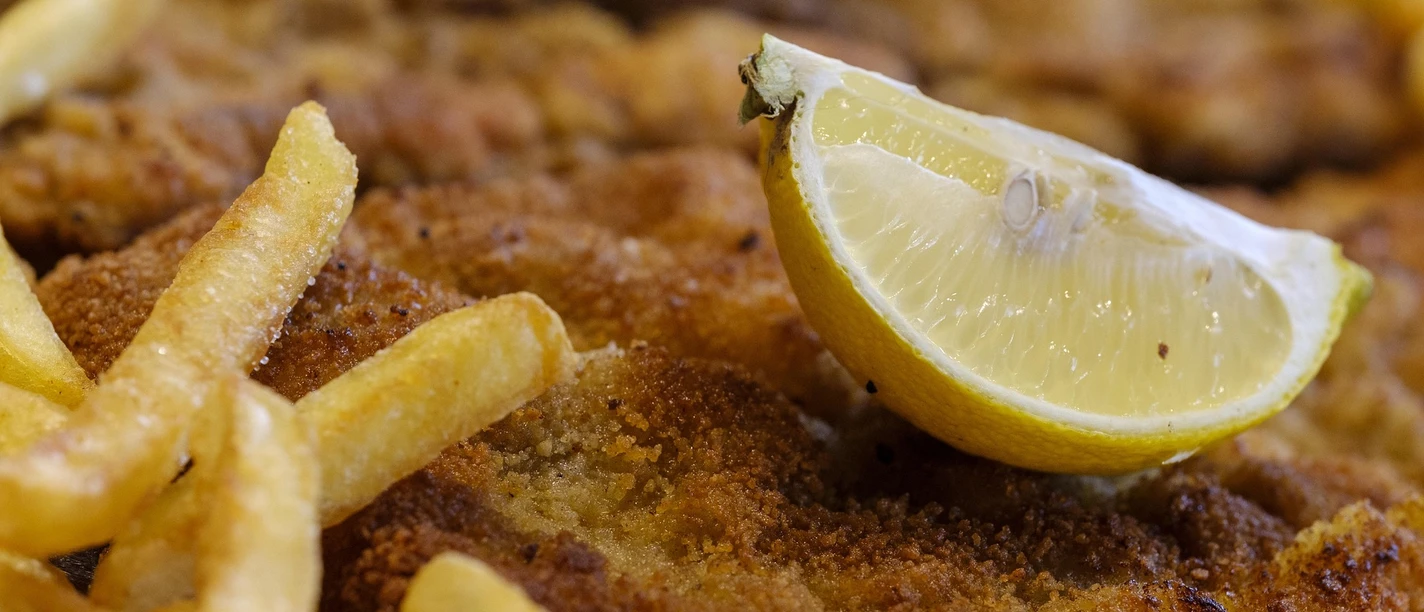 Schnitzel mit Pommes
