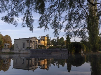 Blick auf die Römischen Bäder