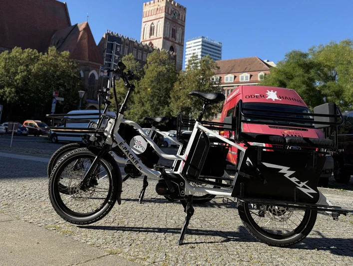 E-Lastenrad der Deutsch-Polnischen Tourist-Information Frankfurt (Oder)