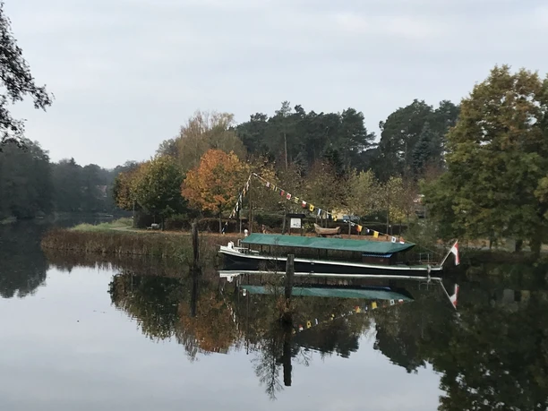Treidelkahn im Friedrich Wilhelm Kanal