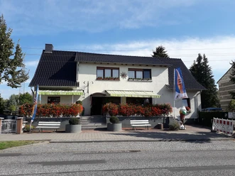 Sommers Eiscafé