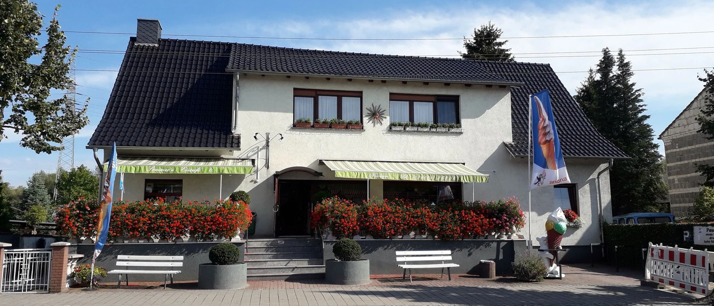 Sommers Eiscafé