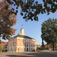 Historisches Rathaus Templin mit Markt