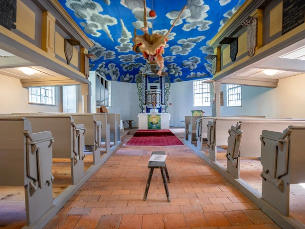 Innenansicht der Fischerkirche Ferch