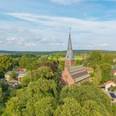Blick auf die Dorfkirche Geltow