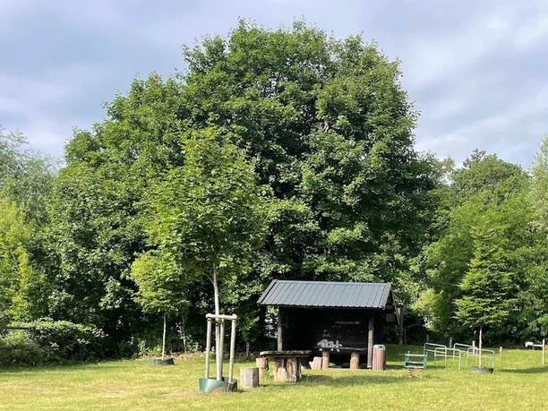 Schutzhütte Biwakplatz Göttlin