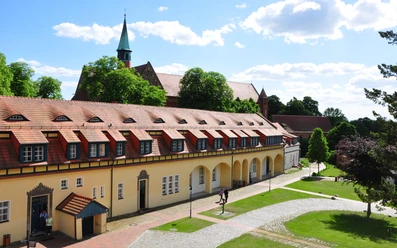 Klosterhotel Lehnin - Amtshof mit Elisabethhaus