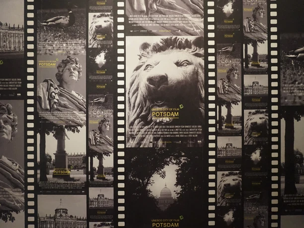 Fahlands Filmbistro Wanddeko