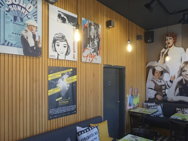 Fahlands Filmbistro Innen