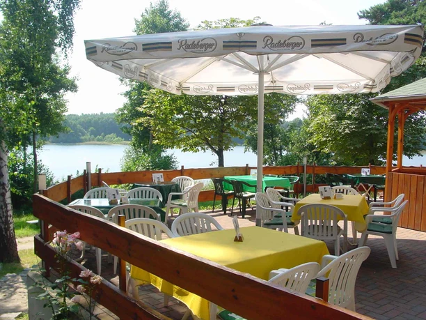 Terrasse mit Seeblick