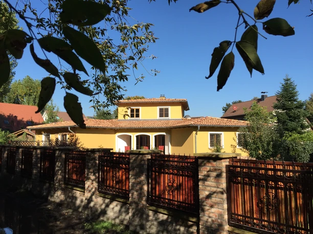 Villa Toskana am Caputher See