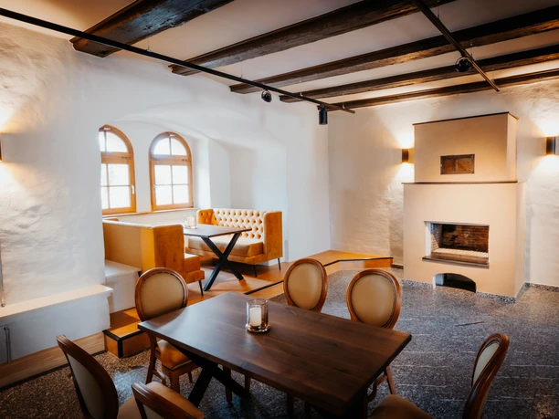 Kamin Restaurant