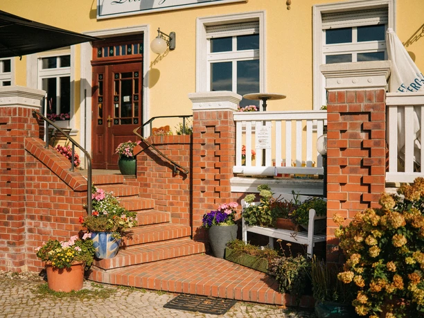 Landgasthof Deutsche Haus Haage Eingang Landgasthof Deutsche Haus Haage Eingang