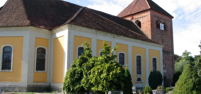 Kirche Hohennauen