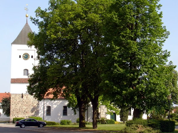 Kirche Rhinow