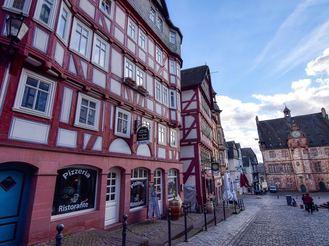 Außenansicht Hostaria Del Castello Marburg