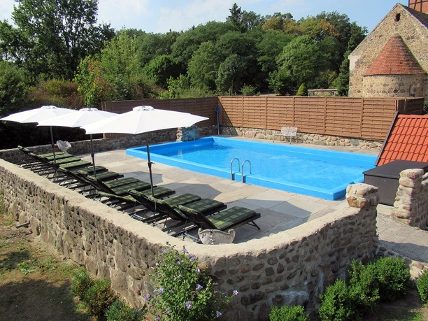 Pool im Außenbereich