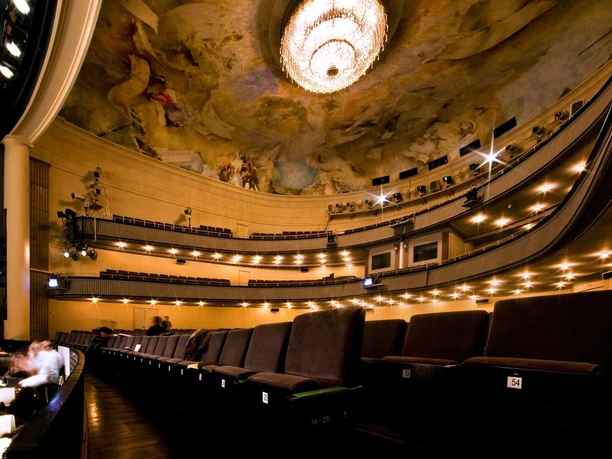 Staatstheater-Saarbrücken