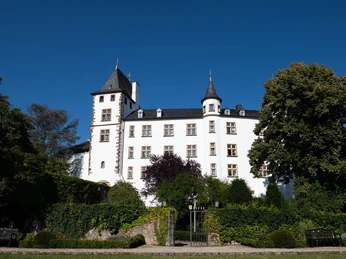 Casino Schloss Berg 5 www