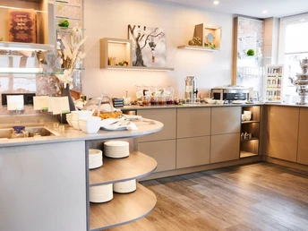 hotel-stadthoexter-gedecktertisch-c-marcusbrodt