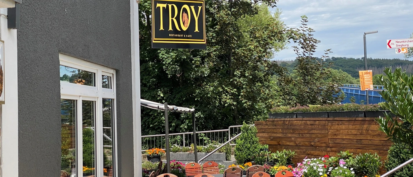 TROY.jpg