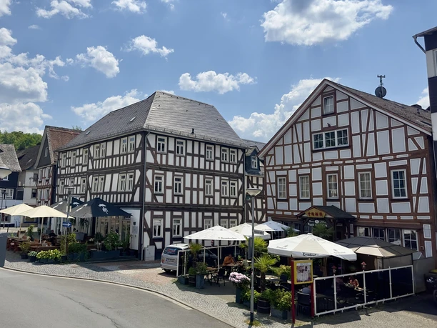 Innenstadt Biedenkopf mit Reich der Mitte