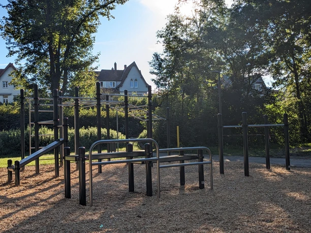 Calisthenics Anlage Stiftspark (3).jpg