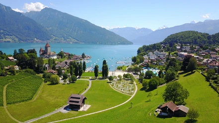 Bucht drohnenaufnahme spiez sommer