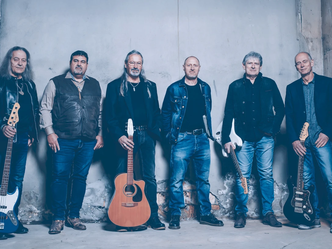 J8f1707wgx0a3kc70ornkp4ou291lhq4