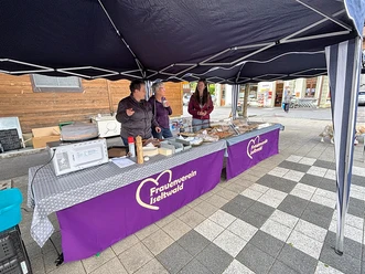 Floh- und Kreativmarkt Frauenverein Iseltwald