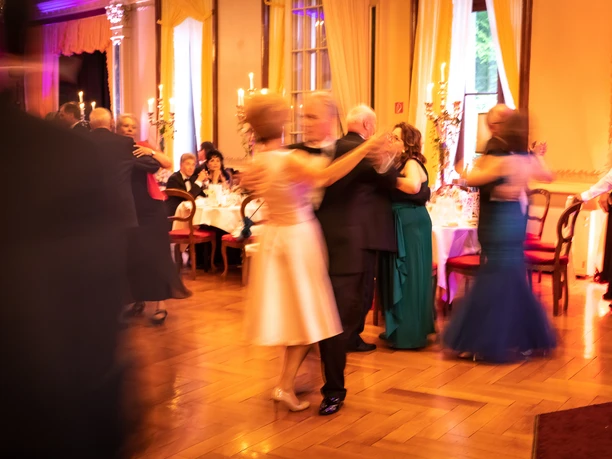 Giessbach Ball Bild