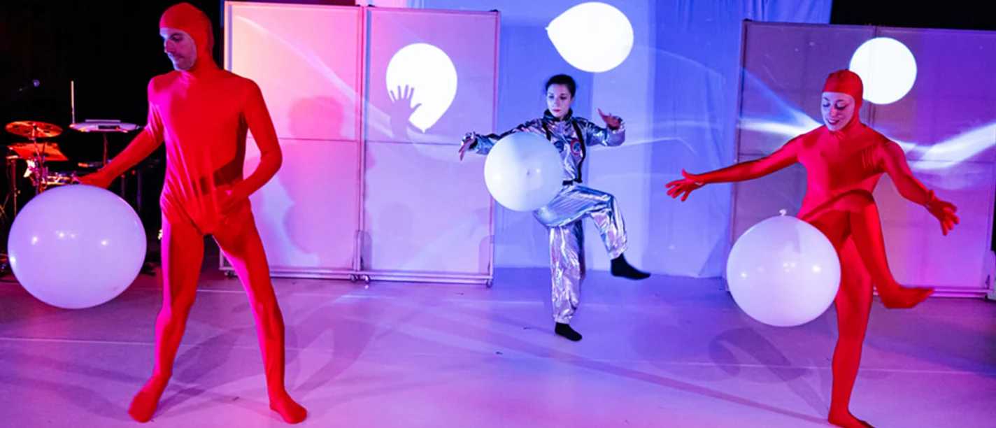 Korponaut innen@miriamzurbruegg