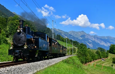 Unser Lok 208 ist schnell unterwegs!