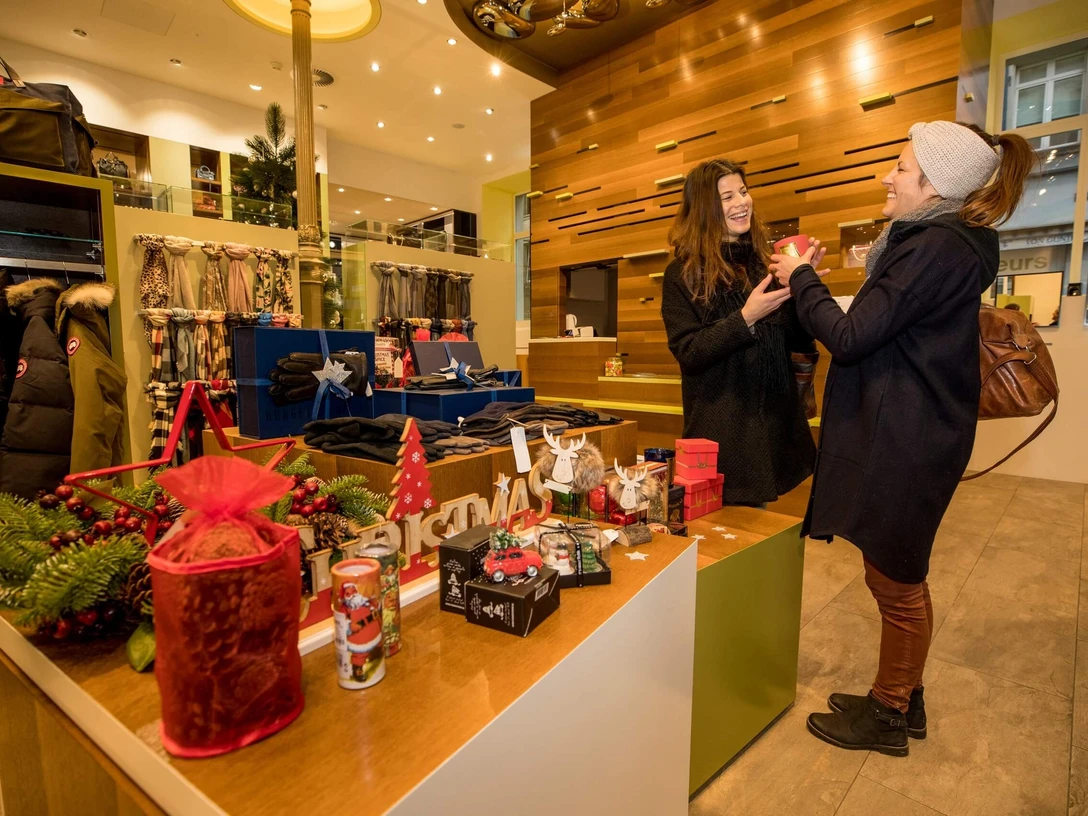 Shopping in Interlaken