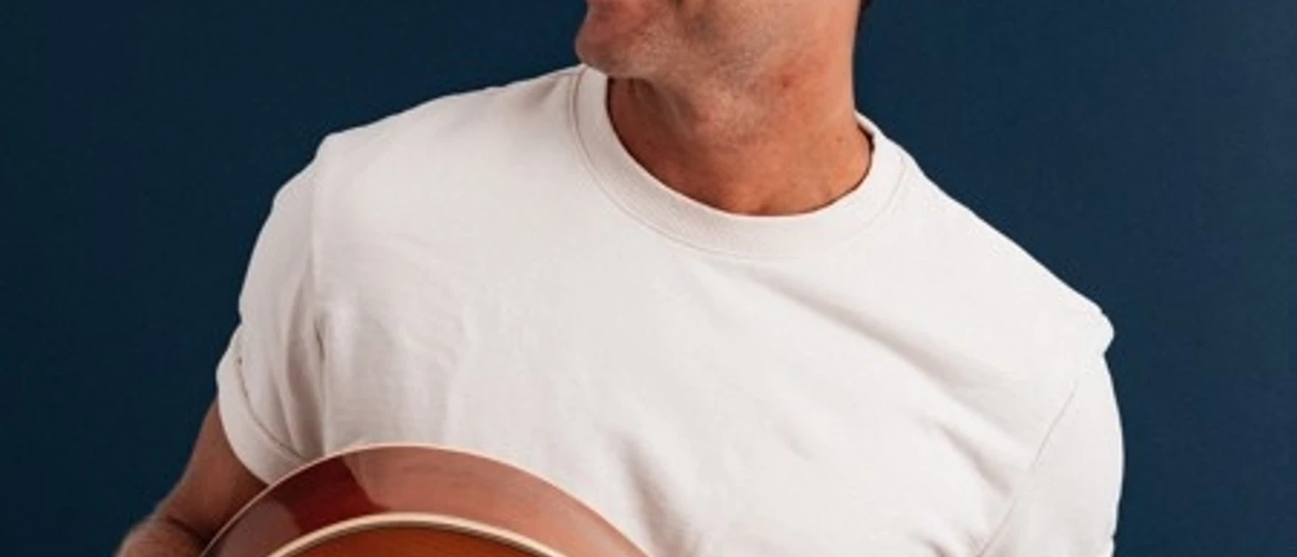Bastian Baker