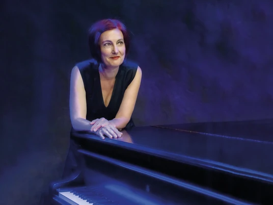 Esther Hasler: 7 auf einen Streich! * Foto: Caro Koopman