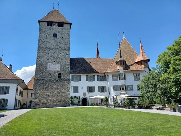 Schloss Spiez
