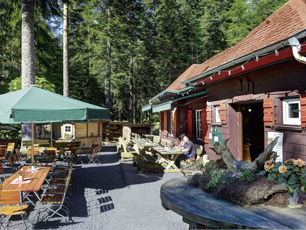 Biergarten_Sommer_2793_M_RGB